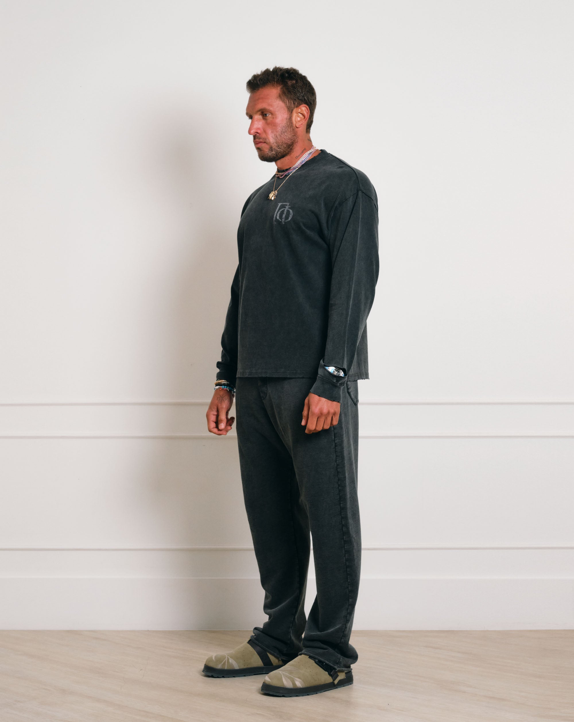 The Gride Crest Long Sleeve T-shirt Gray