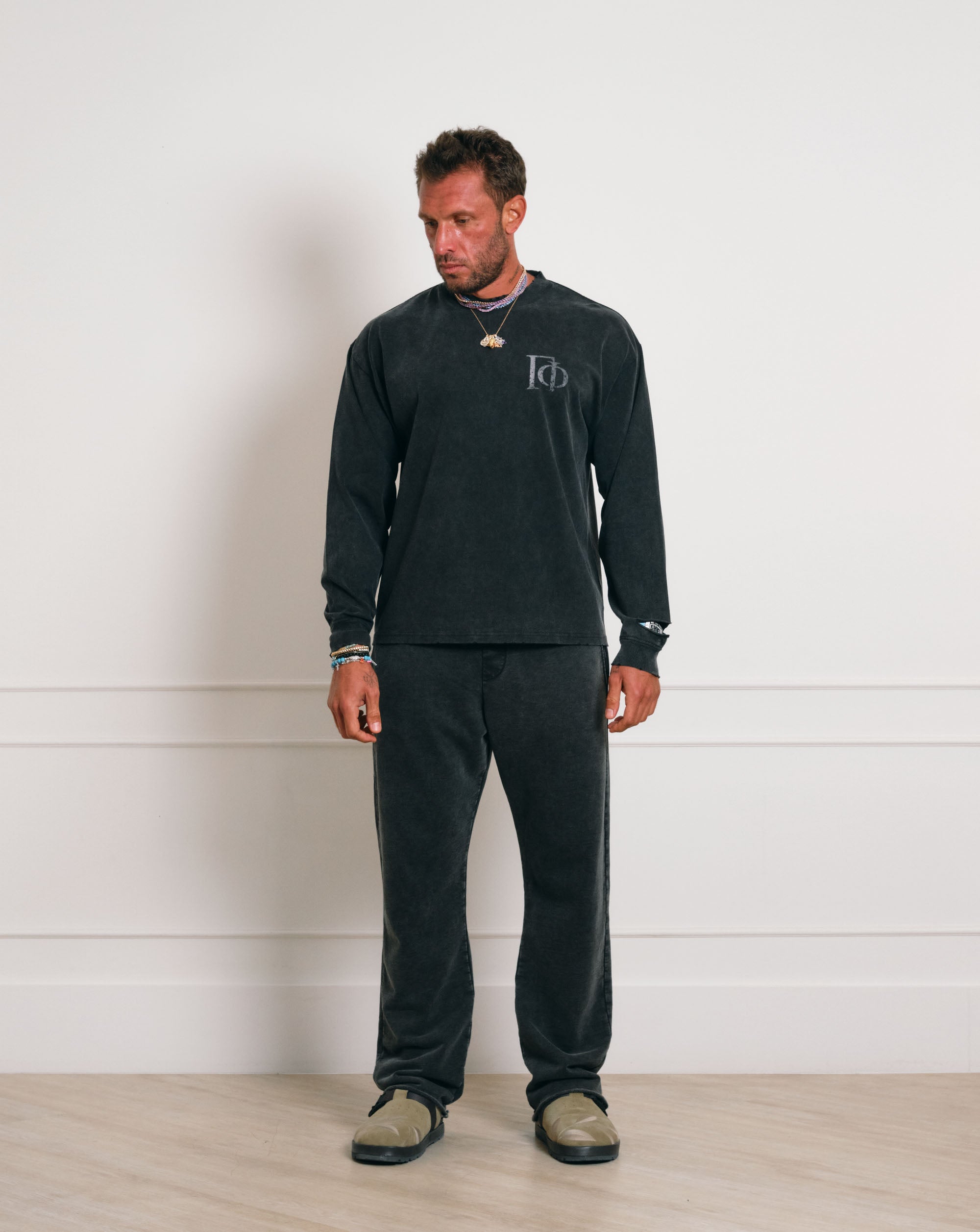 The Gride Crest Long Sleeve T-shirt Gray